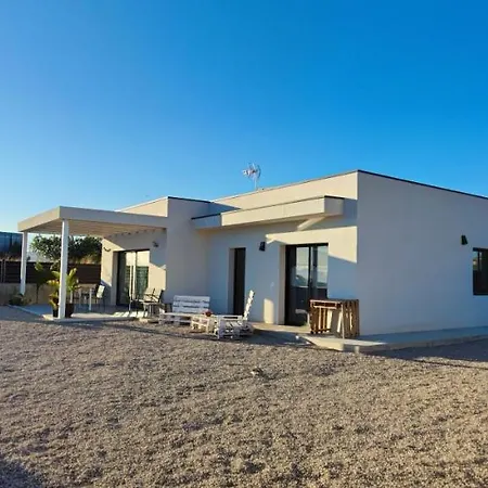 Con Terraza Y Barbacoa Pallaresos